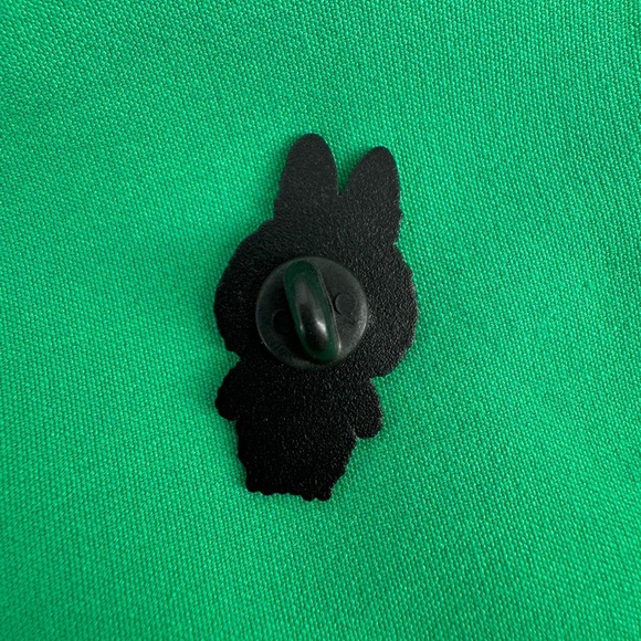 Labubu Brown Pin Brooch 1,5” - Picture 2 of 2